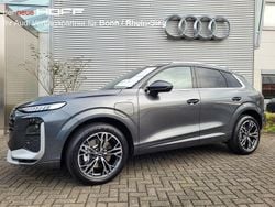 Grau Gebraucht 2025 Audi Q3 S-Line SUV | 56.975 €