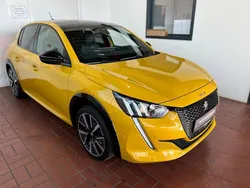 Gelb Gebraucht 2019 Peugeot 208 GT-line Kleinwagen | 15.990 € (Fairer Preis)