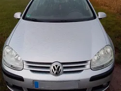 Silber Gebraucht 2005 VW Golf IV Comfortline Limousine | 1.000 € (Guter Preis)