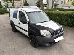 Weiß Gebraucht 2007 Fiat Doblò Van / Kleinbus | 1.199 €