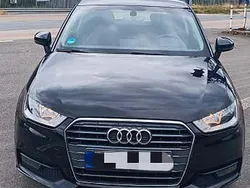 Silber Gebraucht 2015 Audi A1 Design Kleinwagen | 8.000 € (Guter Preis)