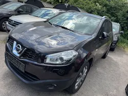 Violett Gebraucht 2013 Nissan Qashqai Tekna SUV | 8.850 € (Fairer Preis)
