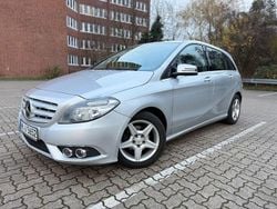 Silber Gebraucht 2013 Mercedes B180 Van / Kleinbus | 6.100 € (Superpreis)