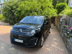 Schwarz Gebraucht 2021 Citroën e-Spacetourer Feel Van | 17.990 €