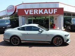 Cactus grey Gebraucht 2024 Ford Mustang Fastback Coupé | 53.990 € (Superpreis)