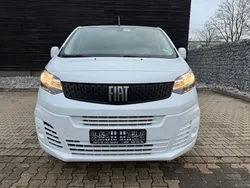 Weiß Gebraucht 2023 Fiat Scudo Basis Van / Kleinbus | 22.999 € (Guter Preis)