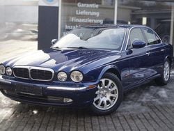 Blau Gebraucht 2003 Jaguar XJ8 Limousine | 11.990 € (Fairer Preis)