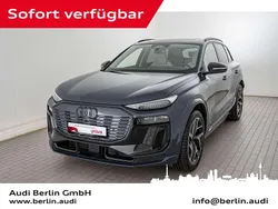 Plasmablau metallic Gebraucht 2025 Audi Q6 e-tron Performance SUV | 77.600 € (Fairer Preis)