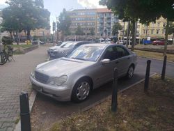 Grau Gebraucht 2003 Mercedes C220 Classic Limousine | 1.000 € (Guter Preis)