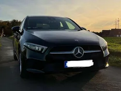 Schwarz Gebraucht 2019 Mercedes A180 Limousine | 18.000 € (Fairer Preis)