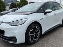 Weiß Gebraucht 2021 VW ID.3 Pro Kleinwagen | 15.900 € (Guter Preis)