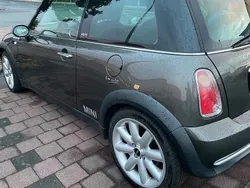 Braun Gebraucht 2007 Mini ONE Kleinwagen | 3.500 €