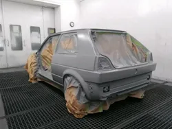 Grün Gebraucht 1990 VW Golf II Limousine | 8.000 €