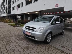 Grau Gebraucht 2006 Opel Meriva Van / Kleinbus | 1.500 € (Superpreis)