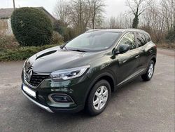 Grün Gebraucht 2019 Renault Kadjar LIMITED Deluxe SUV | 16.750 € (Fairer Preis)