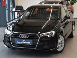 Schwarz Gebraucht 2019 Audi A3 Sportback Comfort Limousine | 15.950 € (Fairer Preis)