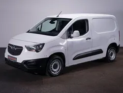 Weiß Gebraucht 2020 Opel Combo Edition Van / Kleinbus | 8.999 € (Superpreis)