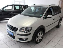 Grau Gebraucht 2008 VW Touran Cross Van / Kleinbus | 8.750 € (Teuer)