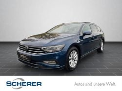 Aquamarinblau metallic (metallic) Gebraucht 2023 VW Passat Business Kombi | 20.890 € (Guter Preis)
