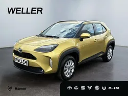 Gold Gebraucht 2024 Toyota Yaris Hybrid Team | 25.980 € (Superpreis)