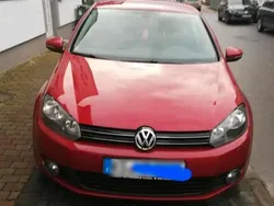Rot Gebraucht 2011 VW Golf VI Limousine | 7.000 €