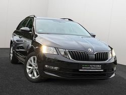 Schwarz Gebraucht 2020 Skoda Octavia Tour Kombi | 17.450 € (Guter Preis)
