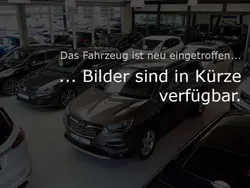 Deep black perleffekt Gebraucht 2024 VW Touran Highline Van / Kleinbus | 35.590 € (Fairer Preis)