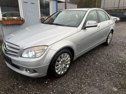 Silber Gebraucht 2007 Mercedes C220 Elegance Limousine | 6.700 € (Fairer Preis)