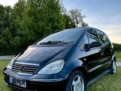 Schwarz Gebraucht 2001 Mercedes A170 Elegance Van / Kleinbus | 3.550 € (Teuer)