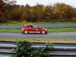 Rot Gebraucht 2006 Renault Clio R.S. R.S. Kleinwagen | 14.500 €