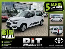 Weiss icy/typ aussenverkleidun Gebraucht 2023 Citroën Berlingo Feel Van / Kleinbus | 21.490 € (Fairer Preis)
