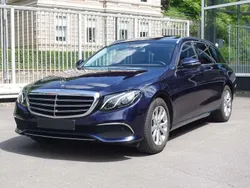 Cavansitblau metalliclack (metallic) Gebraucht 2017 Mercedes E220 Kombi | 27.950 € (Teuer)
