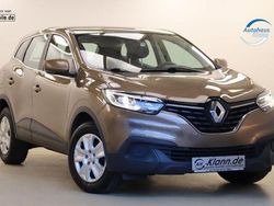 Braun Gebraucht 2017 Renault Kadjar Life SUV | 9.999 € (Guter Preis)
