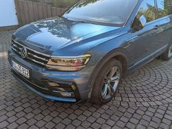 Blau Gebraucht 2021 VW Tiguan Allspace R-line SUV | 33.200 €