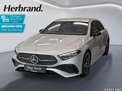 Metalliclack hightechsilber Gebraucht 2024 Mercedes A200 AMG Limousine | 30.890 € (Guter Preis)