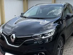 Schwarz Gebraucht 2016 Renault Kadjar Bose Edition SUV | 13.500 € (Fairer Preis)