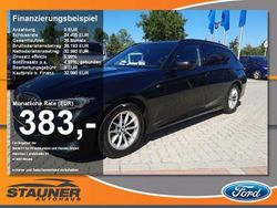 Black sapphire metallic Gebraucht 2023 BMW 318 M Sport Kombi | 31.980 € (Guter Preis)