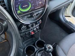 Beige Gebraucht 2015 Mini ONE Kleinwagen | 8.500 € (Teuer)