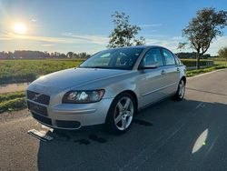 Grau Gebraucht 2004 Volvo S40 Limousine | 3.200 € (Guter Preis)
