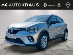 Silber metallic Gebraucht 2021 Renault Captur Intens SUV | 24.900 €