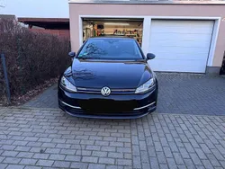 Schwarz Gebraucht 2019 VW Golf VII IQ Drive Limousine | 15.000 € (Guter Preis)