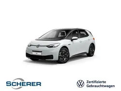 Gletscherweiß metallic (metallic) Gebraucht 2021 VW ID.3 Pro Performance Kleinwagen | 19.390 € (Fairer Preis)