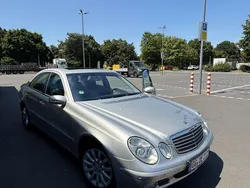 Silber Gebraucht 2005 Mercedes E220 Avantgarde Limousine | 7.500 € (Etwas zu teuer)