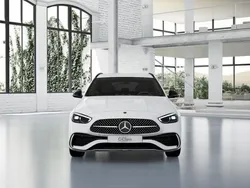 Unilack polarweiß Gebraucht 2024 Mercedes C220 AMG Kombi | 43.800 € (Fairer Preis)