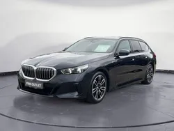 Schwarz Gebraucht 2024 BMW 520 M Sport Kombi | 52.320 € (Superpreis)