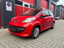 Rot Gebraucht 2008 Peugeot 107 Filou Kleinwagen | 1.700 € (Fairer Preis)