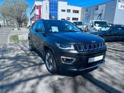 Grau Gebraucht 2018 Jeep Compass Limited SUV | 17.990 € (Etwas zu teuer)