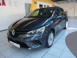 Grau Gebraucht 2022 Renault Clio V Zen Limousine | 14.980 € (Guter Preis)