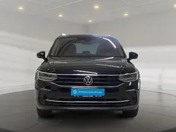 Schwarz Gebraucht 2021 VW Tiguan Active SUV | 27.900 € (Superpreis)