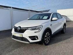 Schneeweiß (weiß) Gebraucht 2023 Renault Arkana Equilibre SUV | 22.480 € (Fairer Preis)